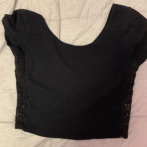 black cropped t-shirt